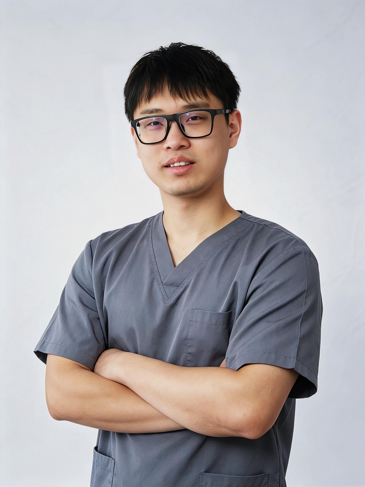 Yuheng (Alex) | Certified Massage Therapist